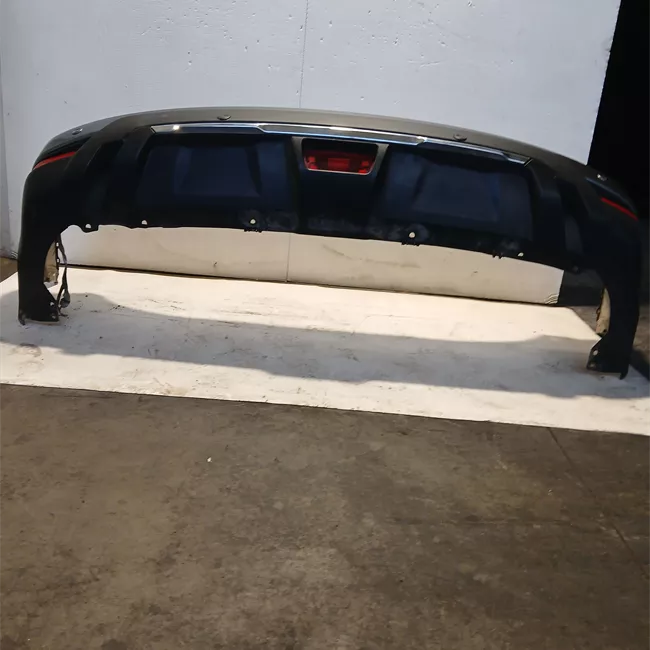 Paraurti posteriore sensori parcheggio