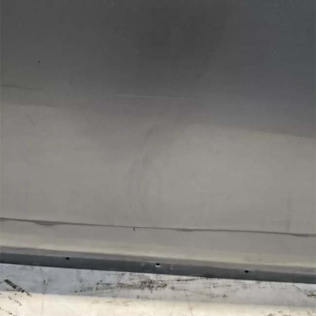Porta anteriore destra