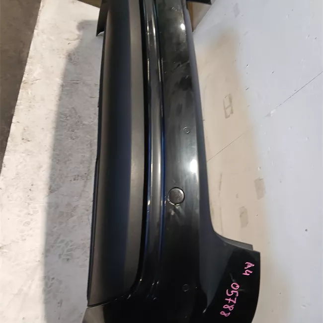 Paraurti posteriore con sensore parcheggio primer