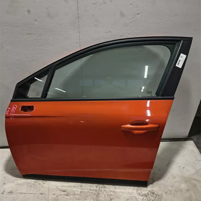 Porta anteriore sinistra