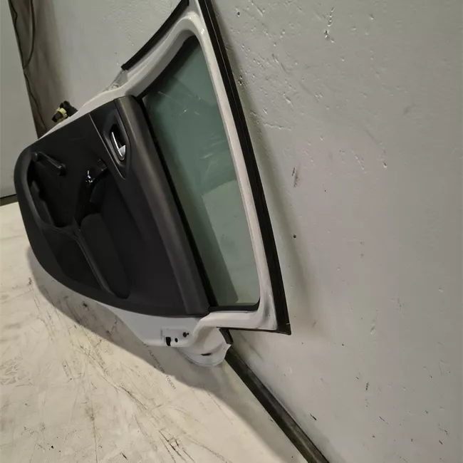 Porta posteriore sinistra