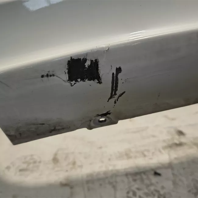 Paraurti posteriore con sensore parcheggio