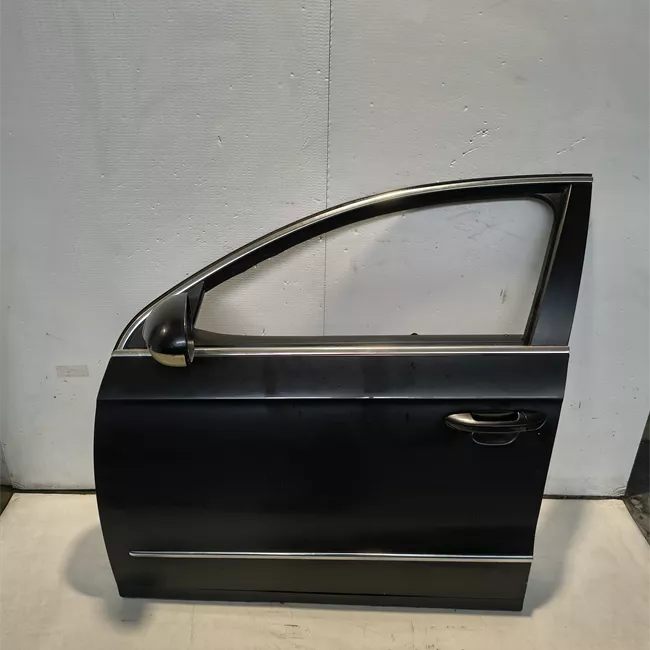 Porta anteriore sinistra