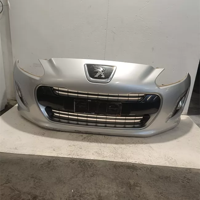 Paraurti anteriore