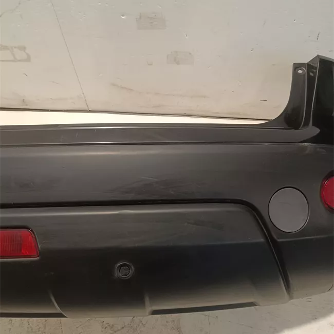 Paraurti posteriore con sensore parcheggio