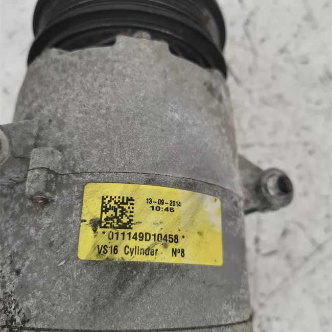 Compressore aria condizionata rotazionale