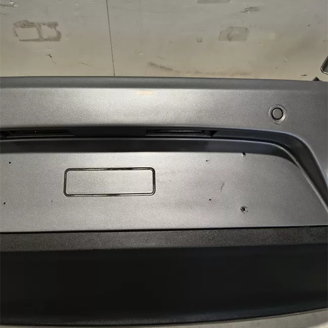 Paraurti posteriore con sensori parcheggio primer