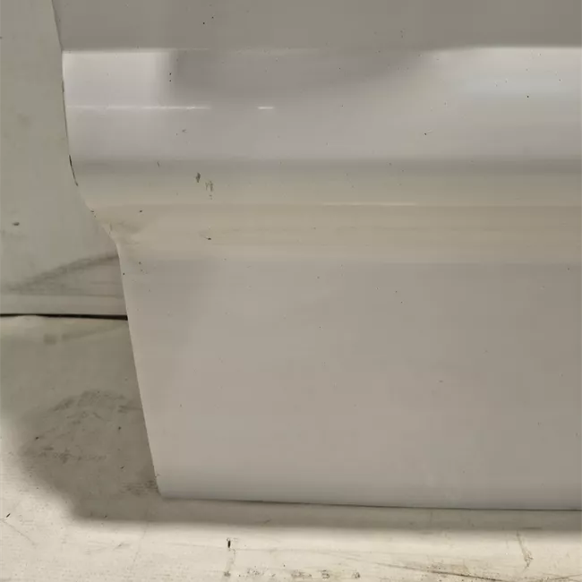 Porta carico posteriore a battente destra