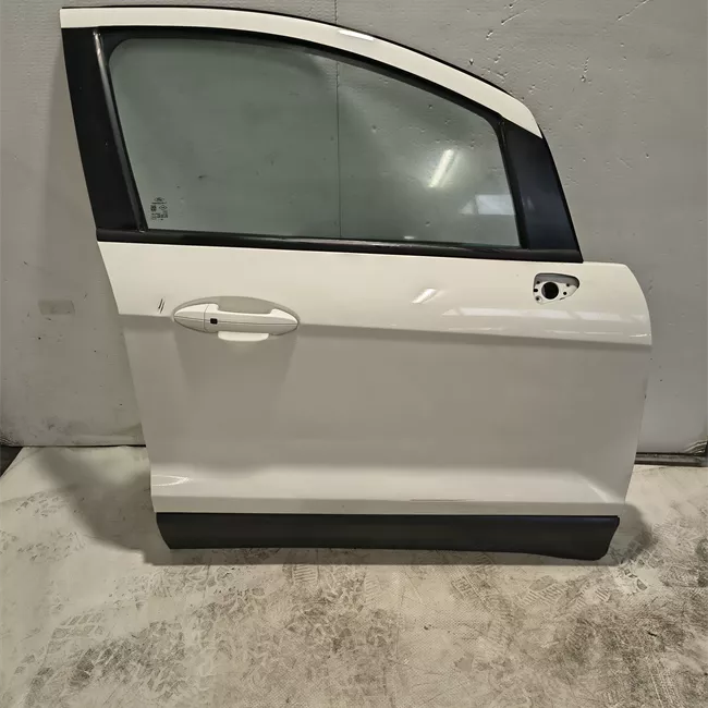 Porta anteriore destra