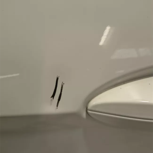 Porta anteriore destra