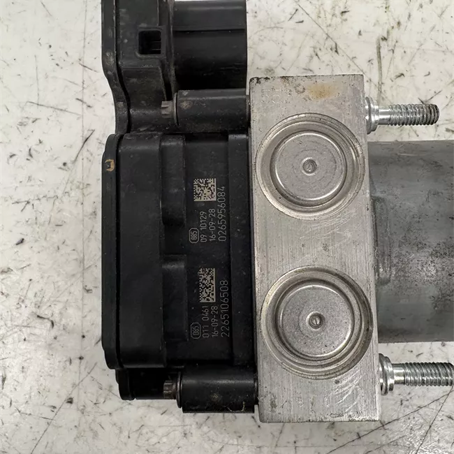 Aggregato ABS con regolazione elettrico della velocità