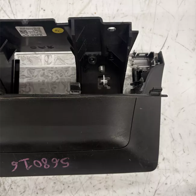 Display multifunzione DGT8C
