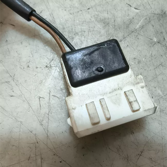 Retrovisore esterno sinistro Termico