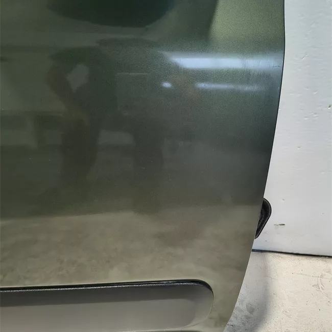 Porta anteriore destra con fasce paracolpi