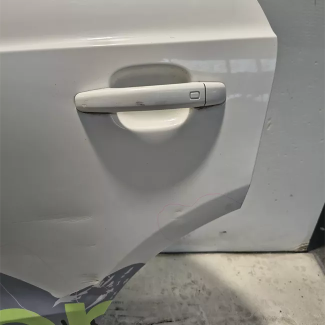 Porta posteriore sinistra