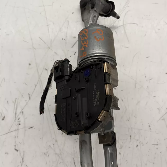 Meccanismo tergiparabrezza con motorino