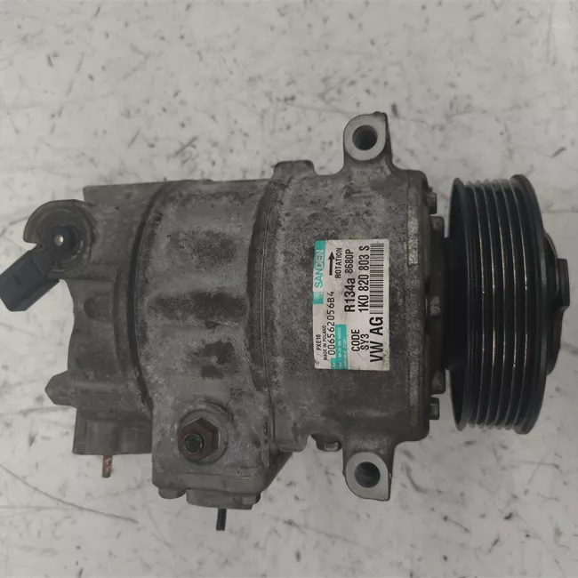 Compressore aria condizionata rotazionale