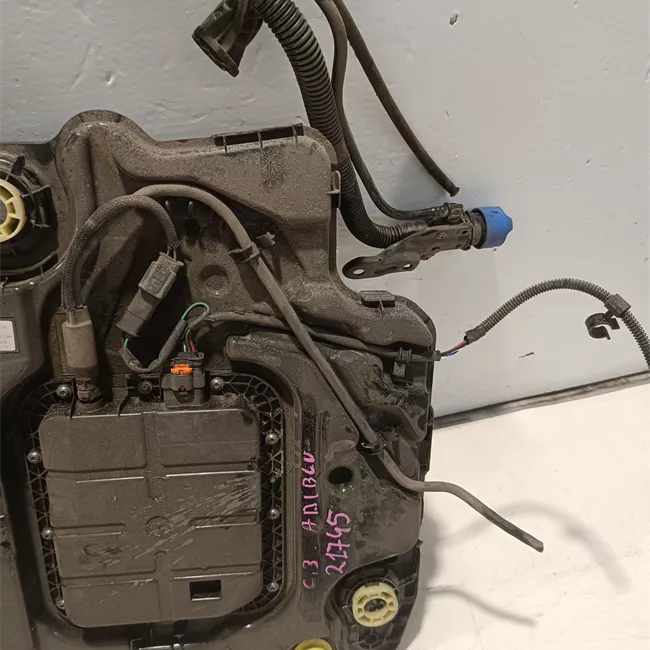 Serbatoio supplementare additivo carburante