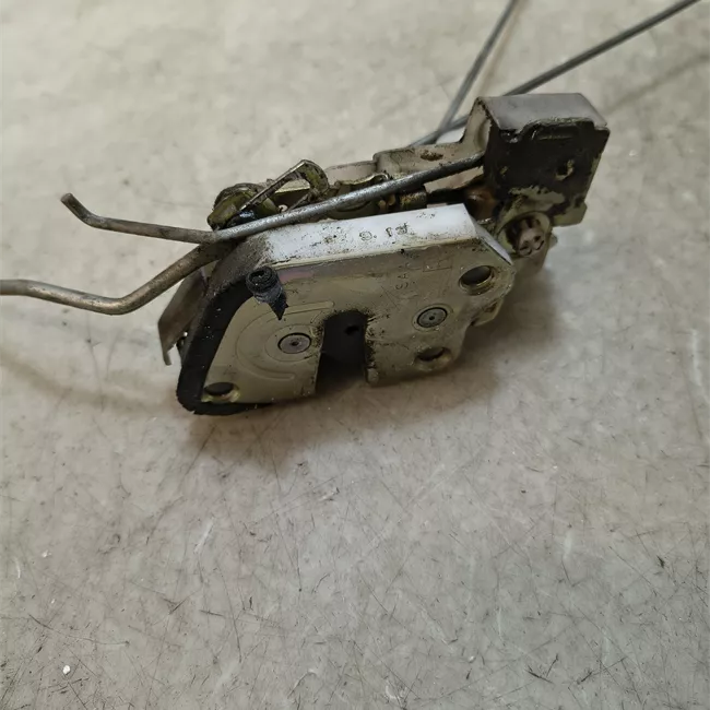 Serratura porta anteriore destra