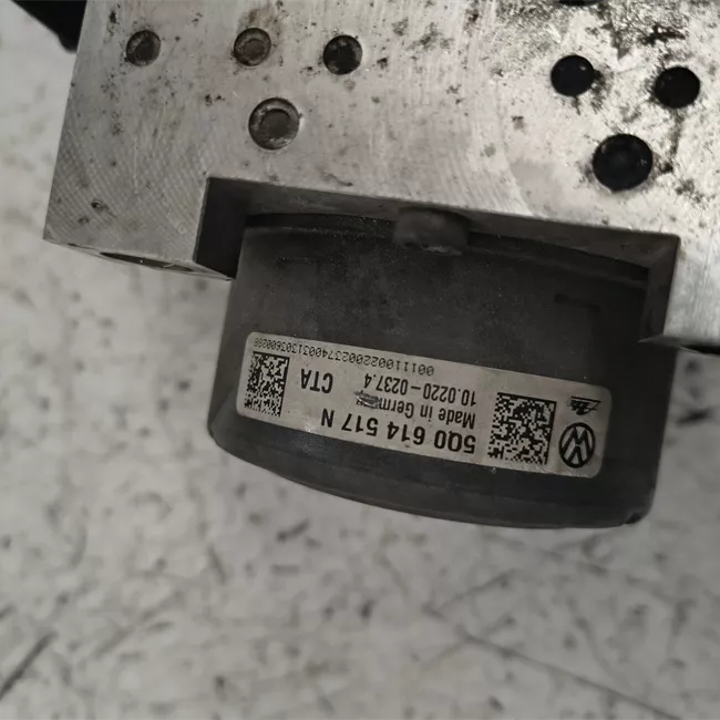 Aggregato ABS con regolatore di velocità