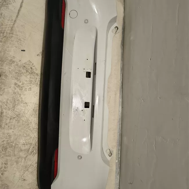 Paraurti posteriore primer