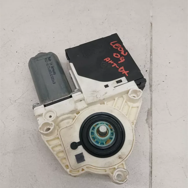Motorino alzacristallo porta anteriore destro