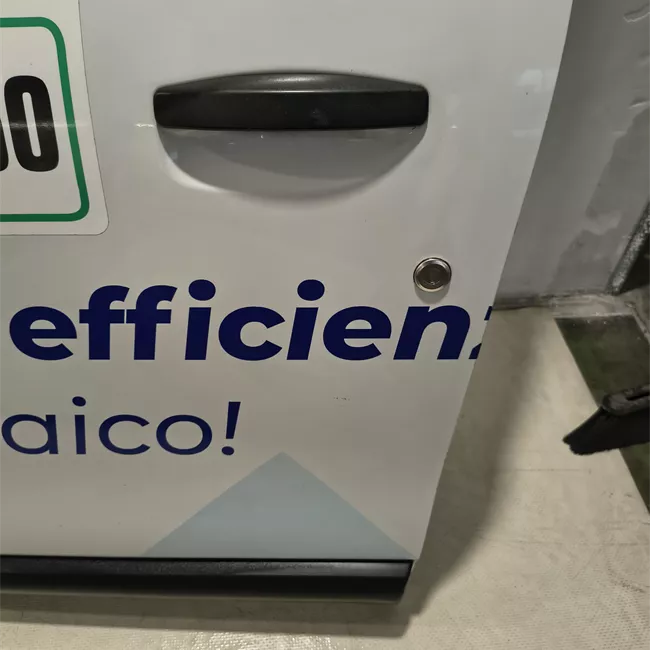 Porta anteriore sinistra
