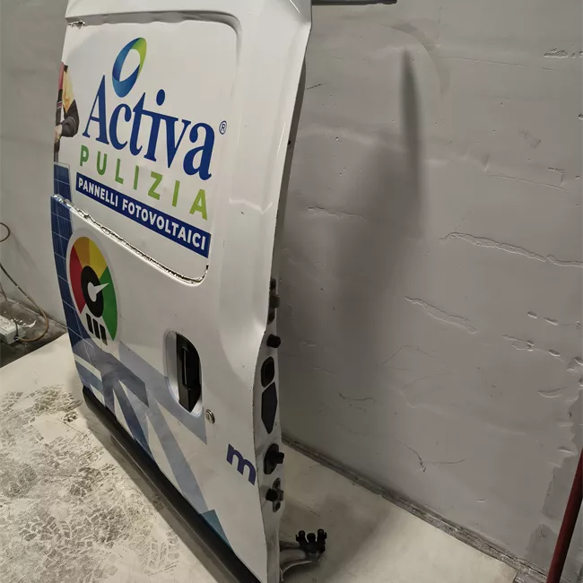 Porta posteriore destra vincolo ambientale CEI4