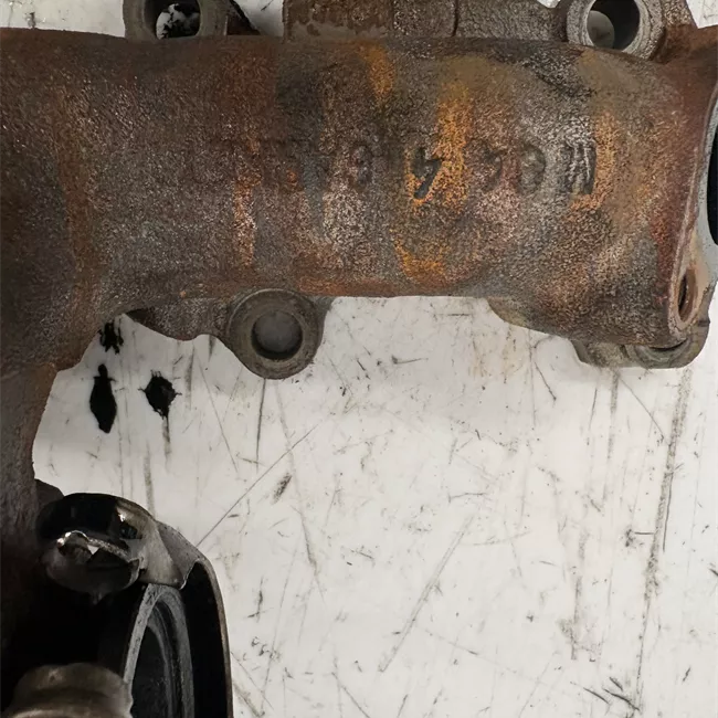 Turbocompressore con collettore scarico