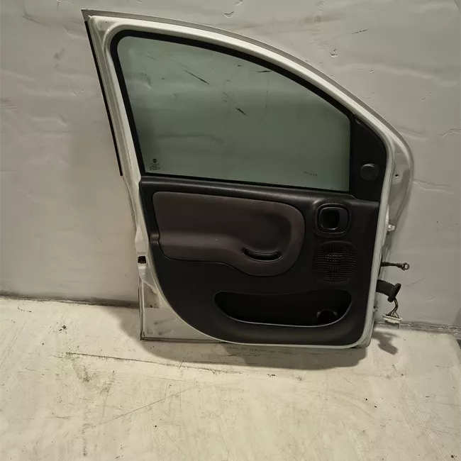 Porta anteriore sinistra
