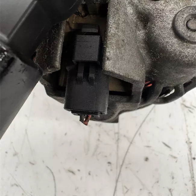 Alternatore Mitsubishi 80AMP con servo