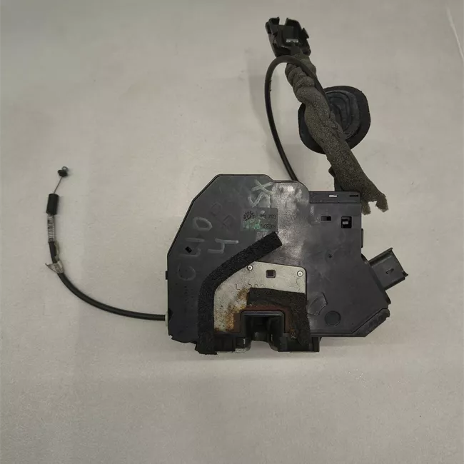 Serratura porta anteriore sinistra