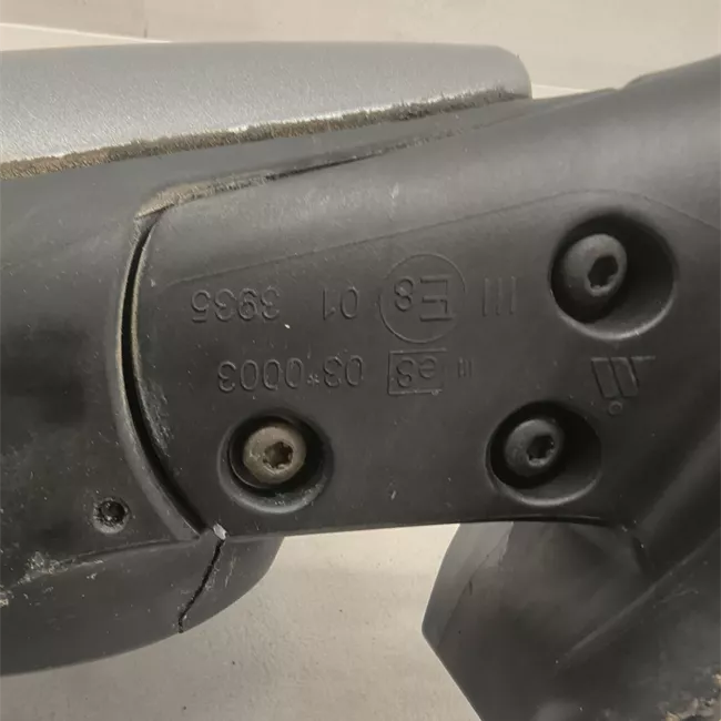 Retrovisore esterno regolazione elettrica destro con cristallo