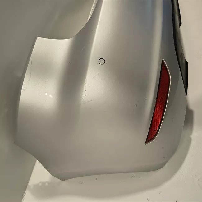 Paraurti posteriore Comfort primer