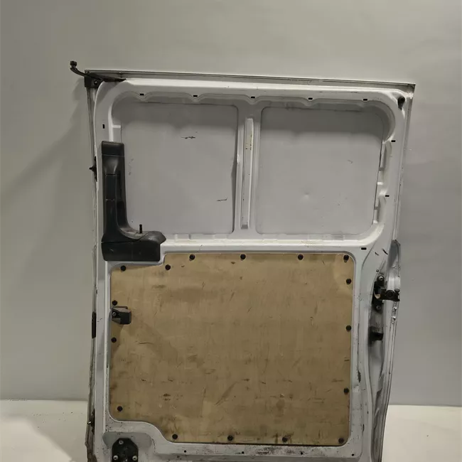 Porta posteriore destra