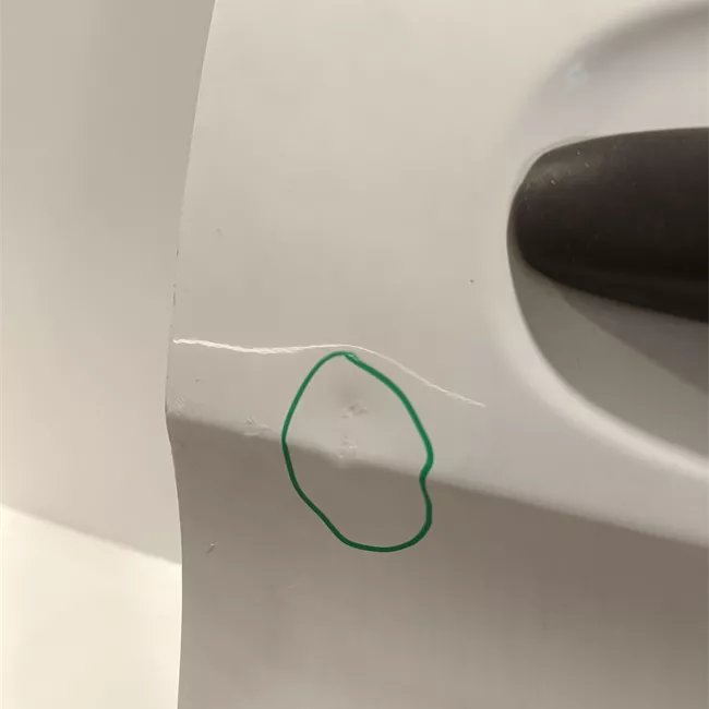 Porta anteriore destra