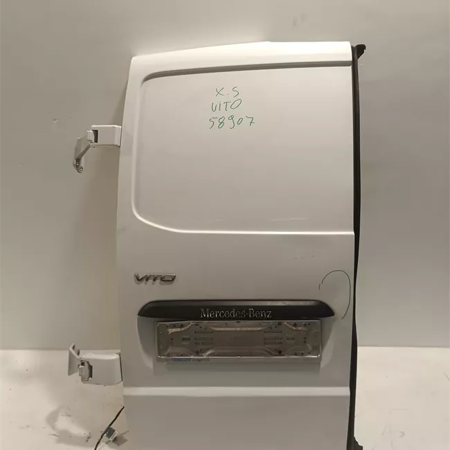 Porta carico posteriore a battente sinistra Lamierata apertura 180°