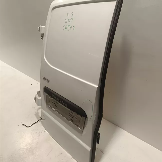 Porta carico posteriore a battente sinistra Lamierata apertura 180°