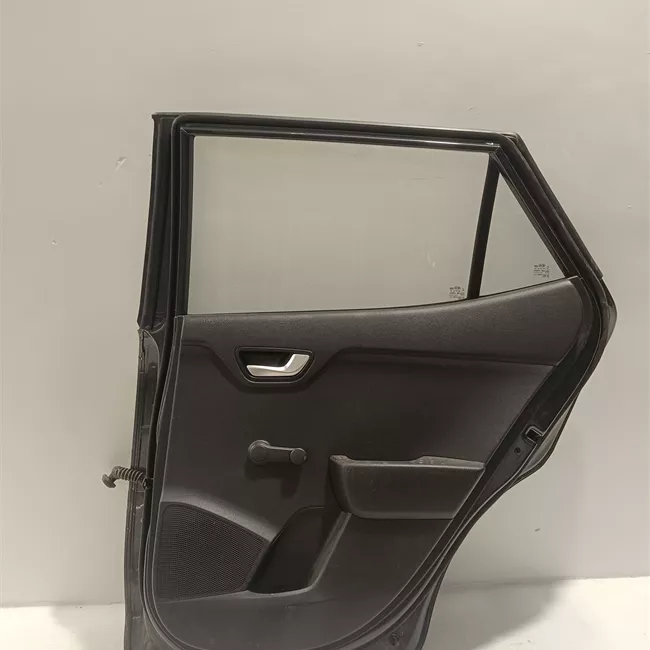 Porta posteriore destra
