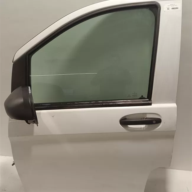 Porta anteriore sinistra