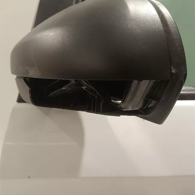 Porta anteriore sinistra