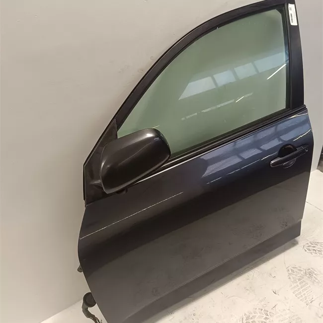 Porta anteriore sinistra