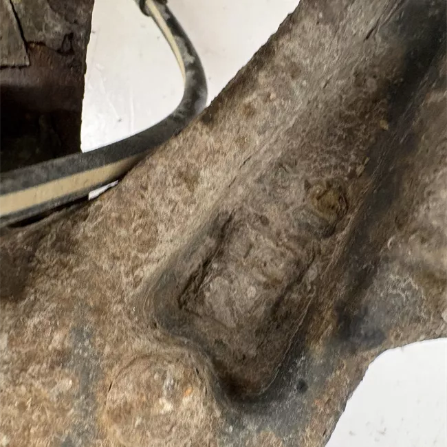 Montante sospensione anteriore destro