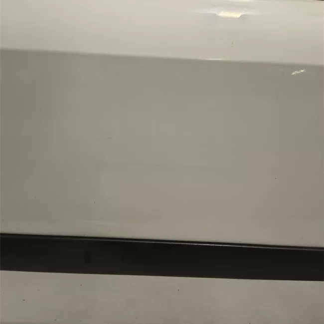 Porta anteriore destra