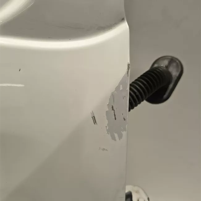 Porta anteriore destra