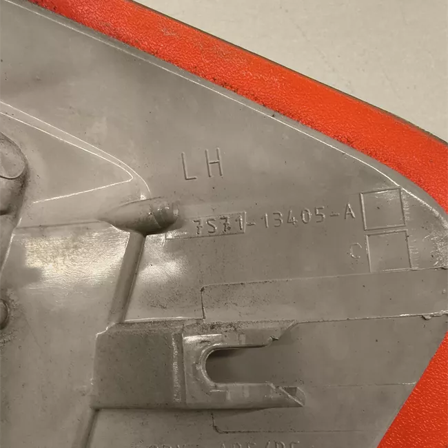 Fanale posteriore parte esterno sinistro