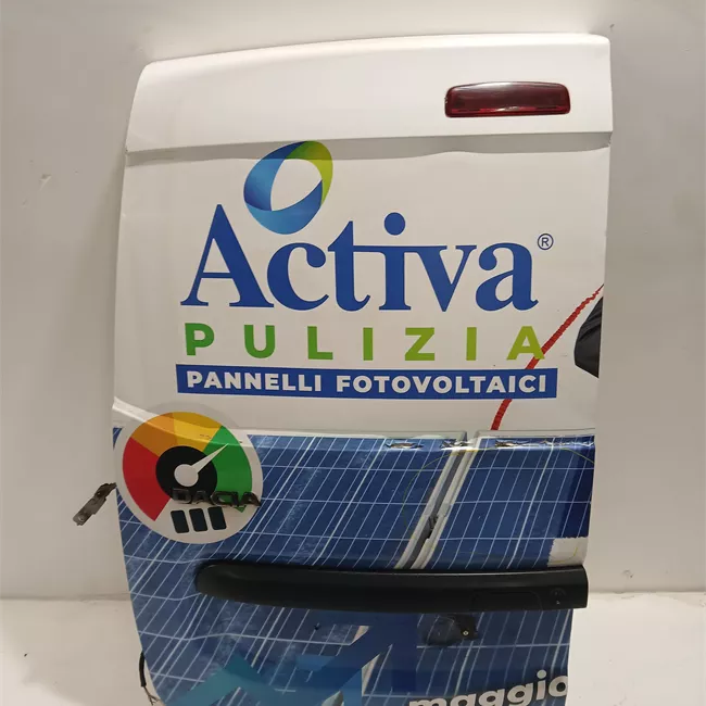 Porta carico posteriore a battente sinistra Lamierata
