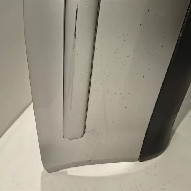 Paraurti posteriore con primer