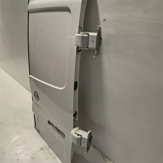 Porta carico posteriore a battente destra