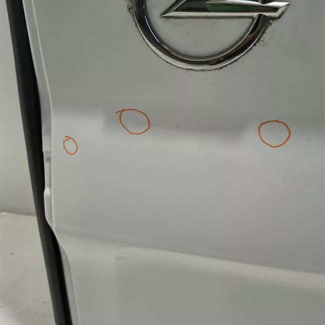 Porta carico posteriore a battente destra